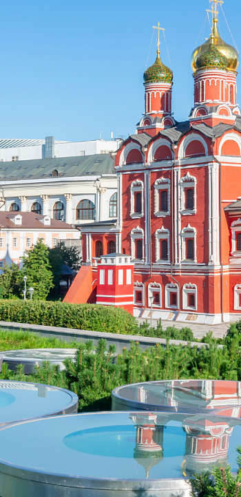 Варварка: из древности в современность 